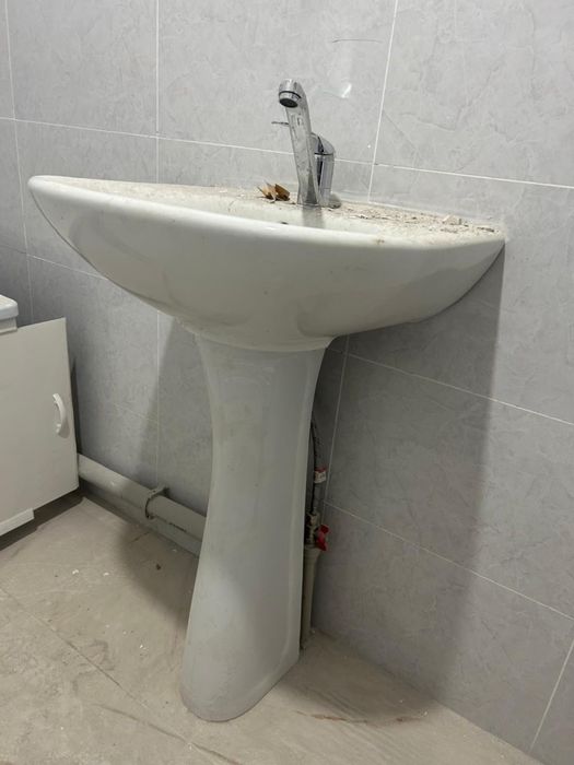 Раковина унитаз ванна