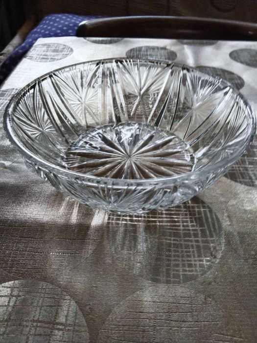 хрустальные вазы