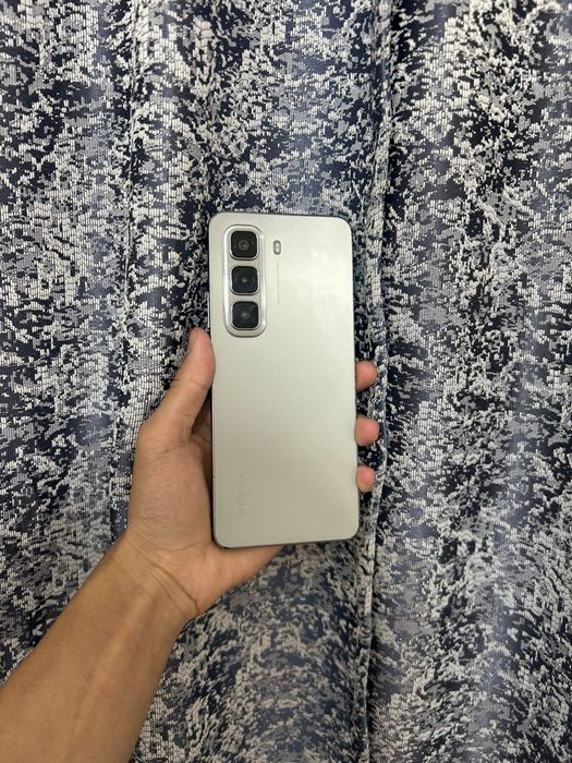 Продам Infinix HOT 50