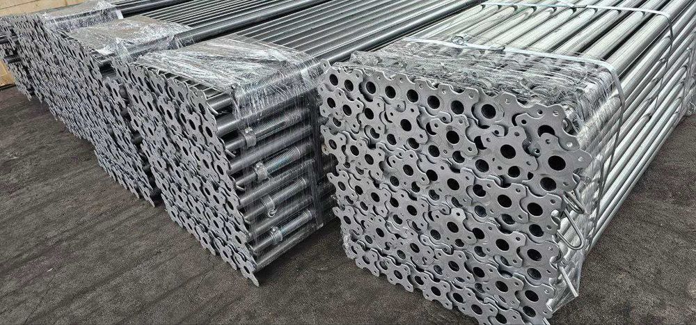 Стойка  оцинкованная, балка, финская фанера, тайроты, замки.