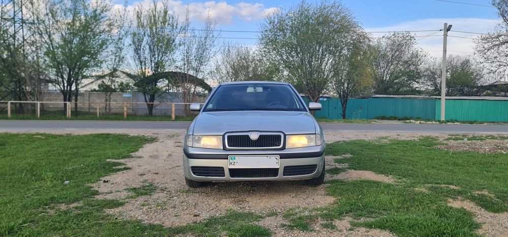 Продам Шкода Октавия Тур