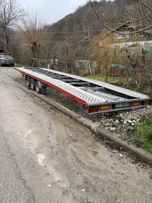 Platforma gala 8 m usor aplecata in spate!