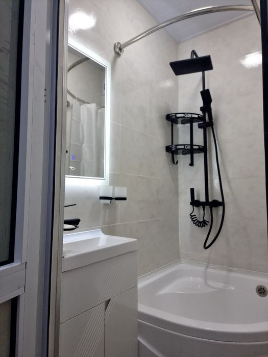 Чилонзор 23 Фарход Бозор 1-2/3/5 42м2 бал 2х6