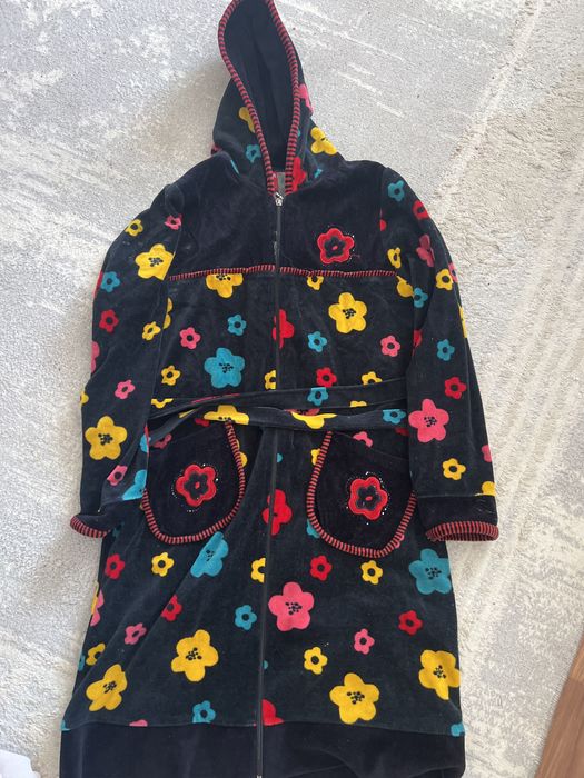 Одежда по 200 тенге