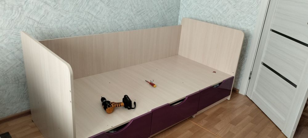 Продам кровать подростковая