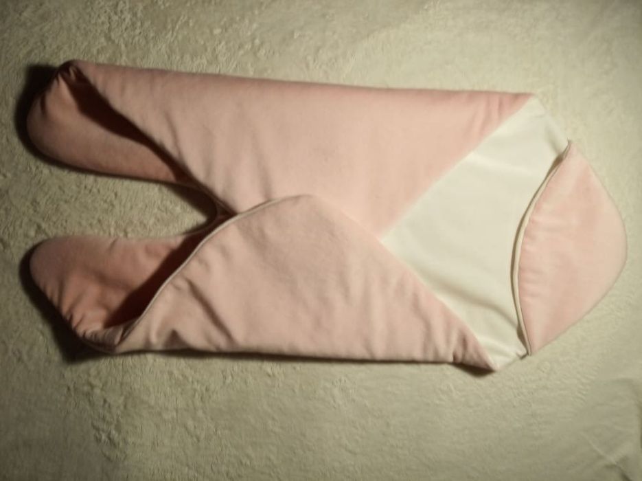 Бебешки чувалчета с любими детски герои