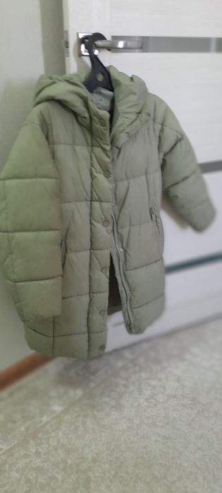 Продам верхнюю одежду.