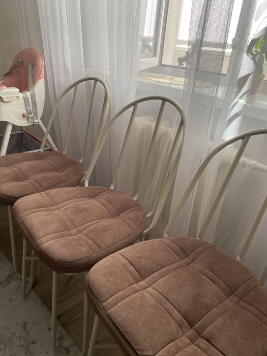 Стулья в хорошем состоянии