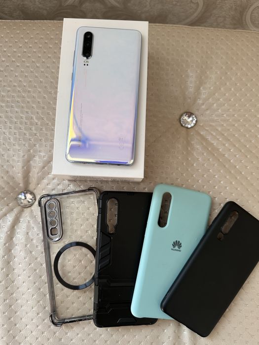 Продам Huawei P30, 128 ГБ