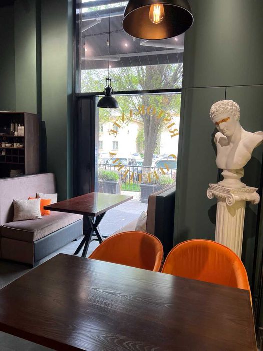 Продаётся/или сдаётся в аренду помещение в ЖК NRG Mirzo Ulugbek