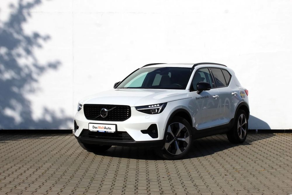 Volvo XC 40 XC40 Ultra Dark B4 (P) AT7 FWD
