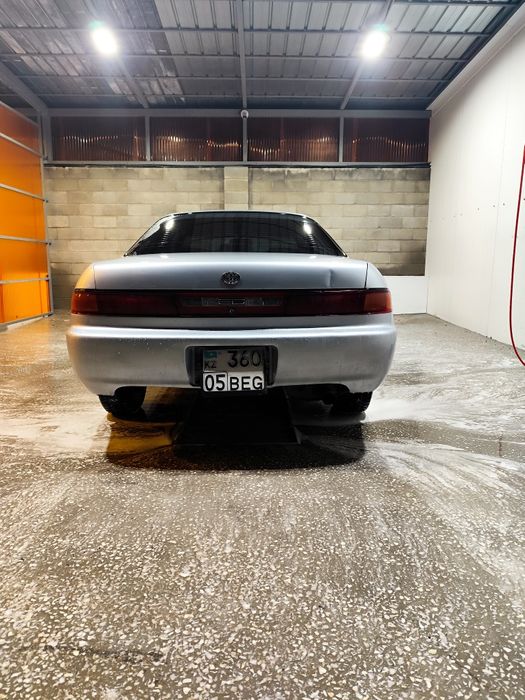 Продаю tayota carina ED