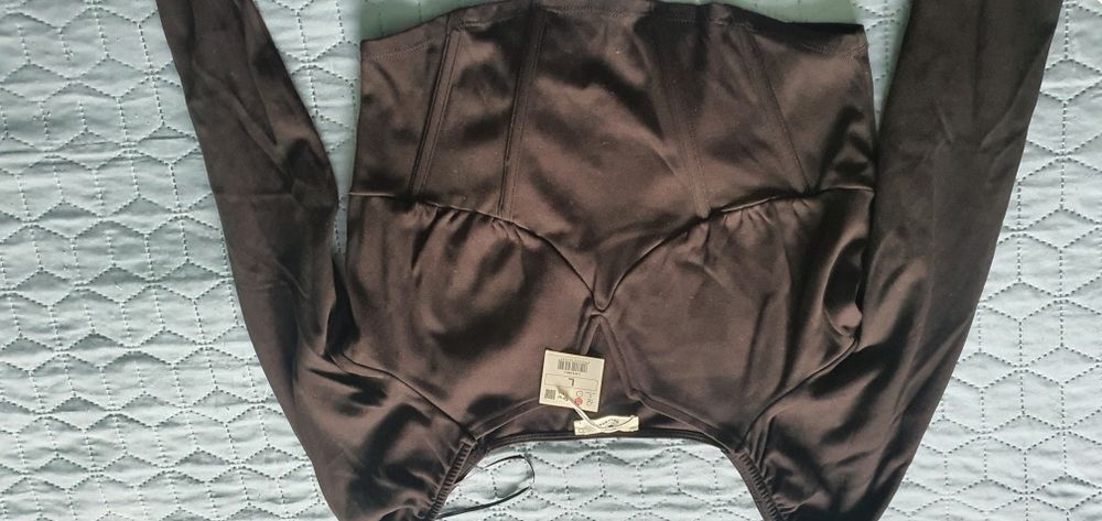 Дамско бюстие EDITED