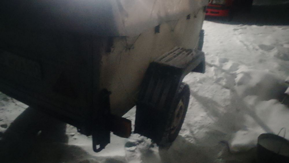 Продаётся легковой прицеп
