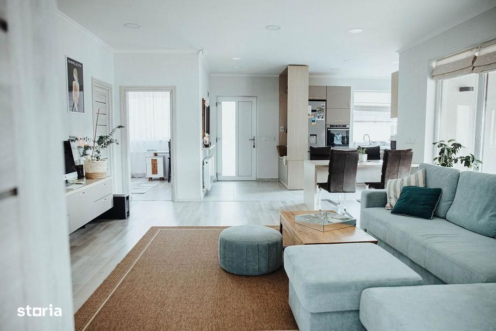 Casa noua single, 9 arii teren,  4 camere, gard, pivnita  Livezeni