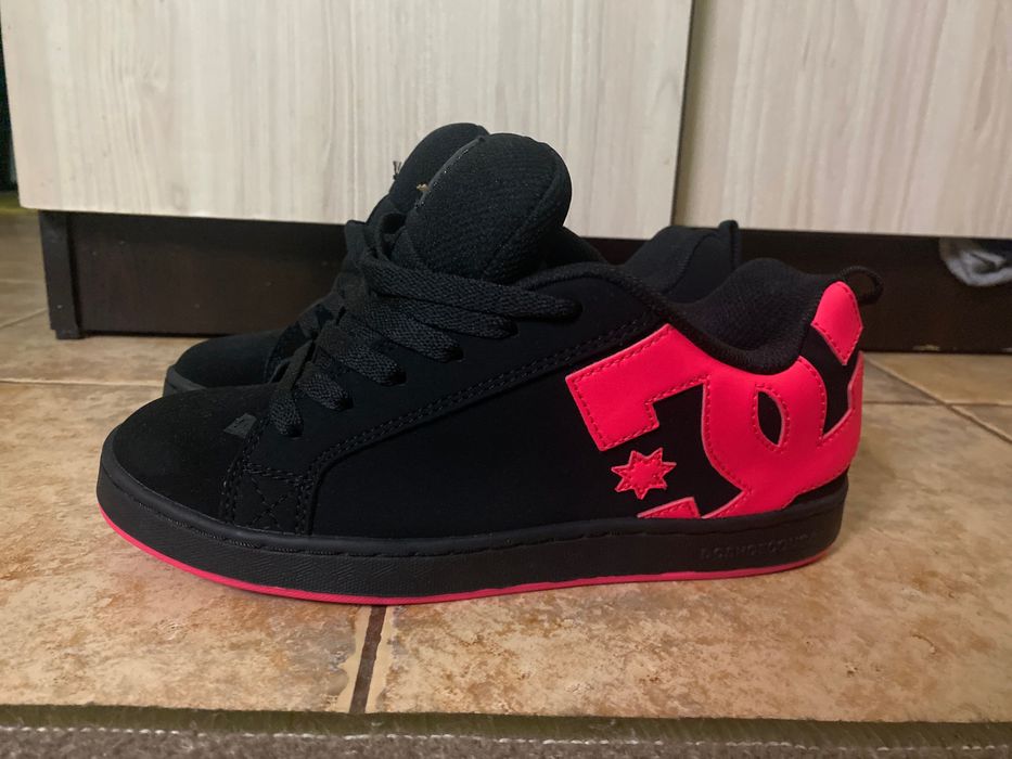 Дамски Кецове DC