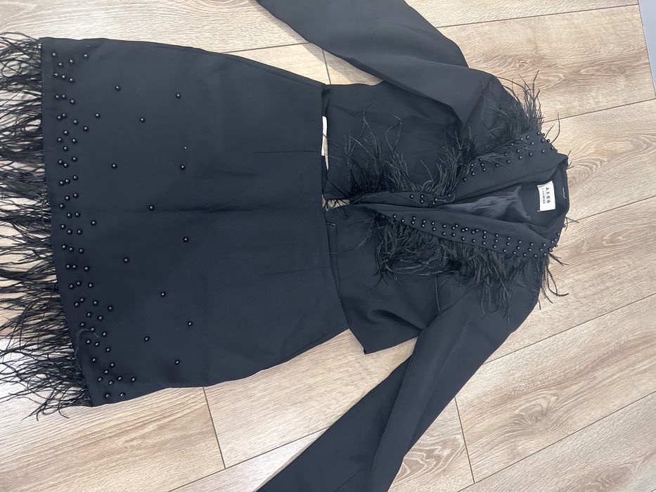 Сатамын 1рет киилген тап таза куйде срочно …….размер 42-44-46 барады