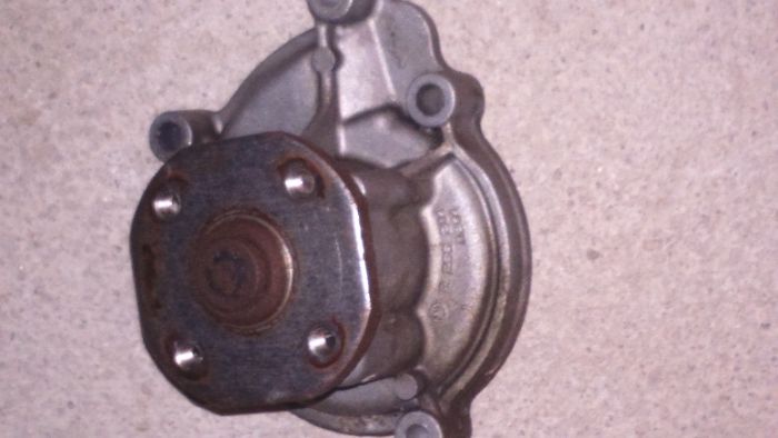 Водна понпа на Мерцедес А-клас 150 Бензин Оригинална