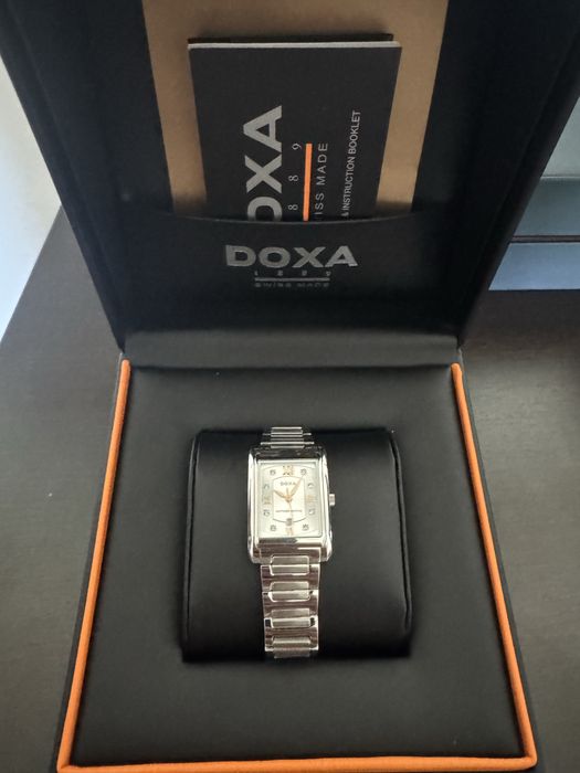 Vand ceas Doxa sapphire crystal