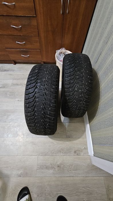 Продам зимние шины