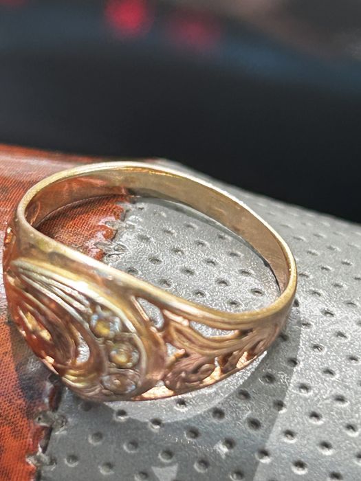 Кольца красное золото 585