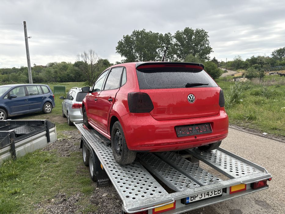 VW Polo 1.6 TDI на части