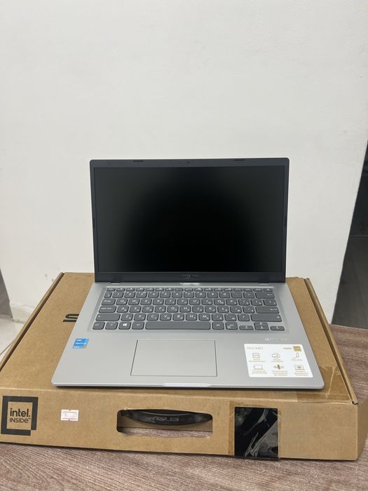 Продам новый ноутбук Asus