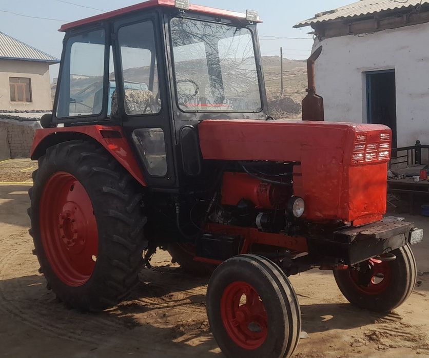 T40 Traktor sotiladi