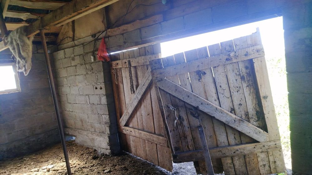 продам дом с сараем