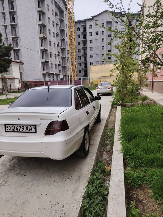 Нексия 2 сотилади