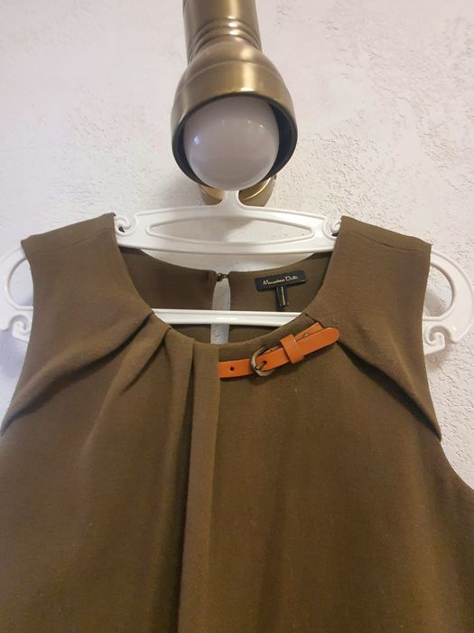 Рокля от Massimo Dutti