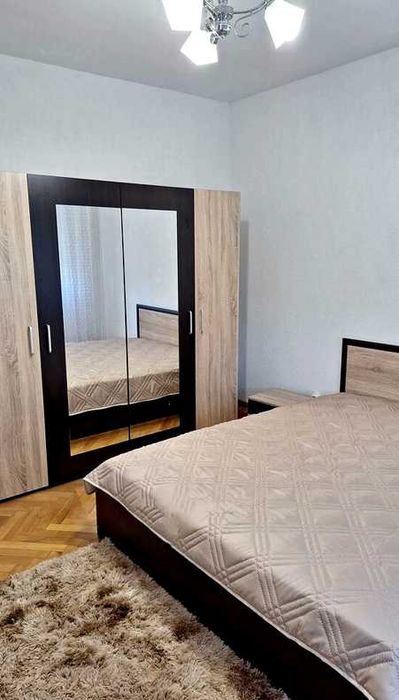 Дава се под наем Тристаен апартамент в Пловдив, Център - 65 кв.м за 350 € - Снимка #6