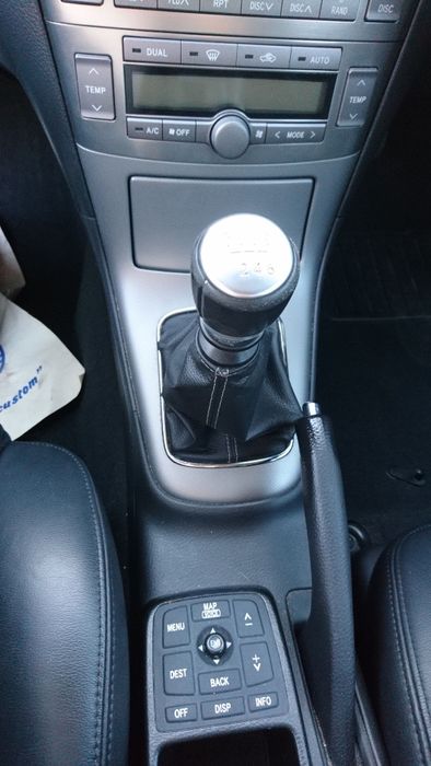 Cutie Viteza 6 trepte Manual Toyota Avensis 2.2D4D 2004-2009