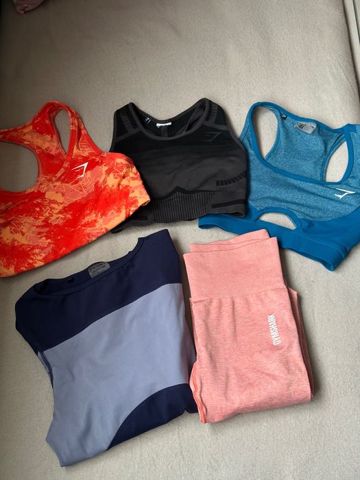 Спортни клинове и бюстиета Gymshark Nike