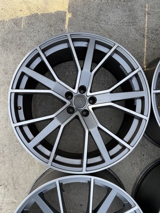 Ауди/Audi Джанти 22" ЕТ30 9.5J A8 Q7 Q8 5x112