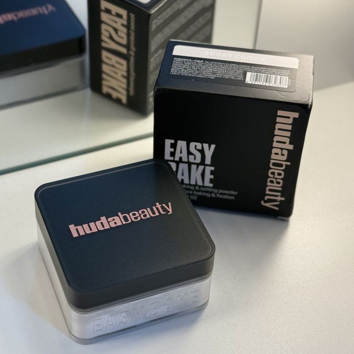 Пудра Huda Beauty Easy Bake - Sugar Cookie