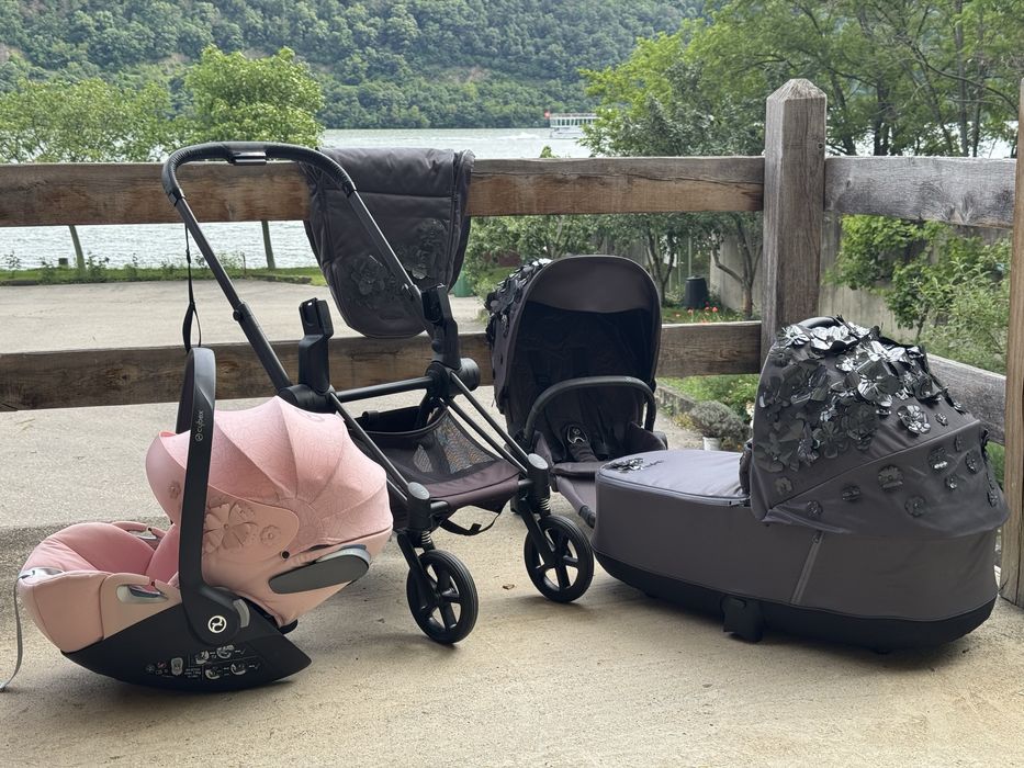 Cybex Priam 2.0 Simply Flowers