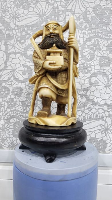 Слоновая кость!! БИСЯМОНТЭН.