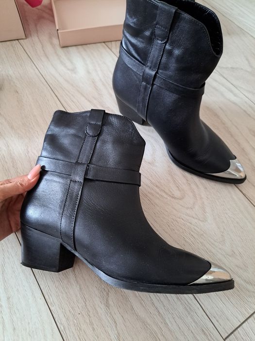 Продам женскую обувь 37-38р