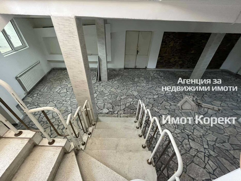 Дава се под наем Магазин в Асеновград - 260 кв.м за 969 € - Снимка #8