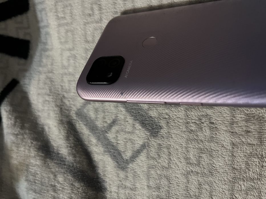 Срочно продам телефон