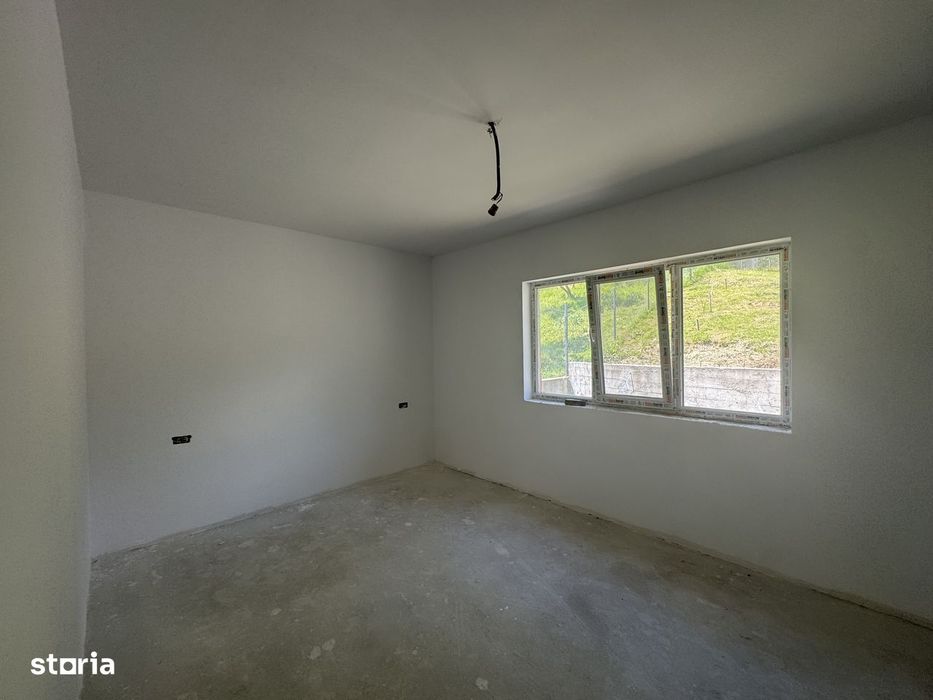 Casă la liziera pădurii Bascov - Uiasca