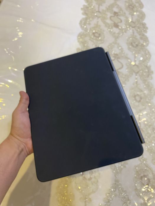 Ipad pro 13 m4 256 gb wifi + Magic keyboard