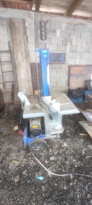 Spărgător de lemne