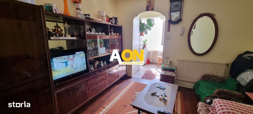 De vanzare garsoniera, etaj 3, Cetate