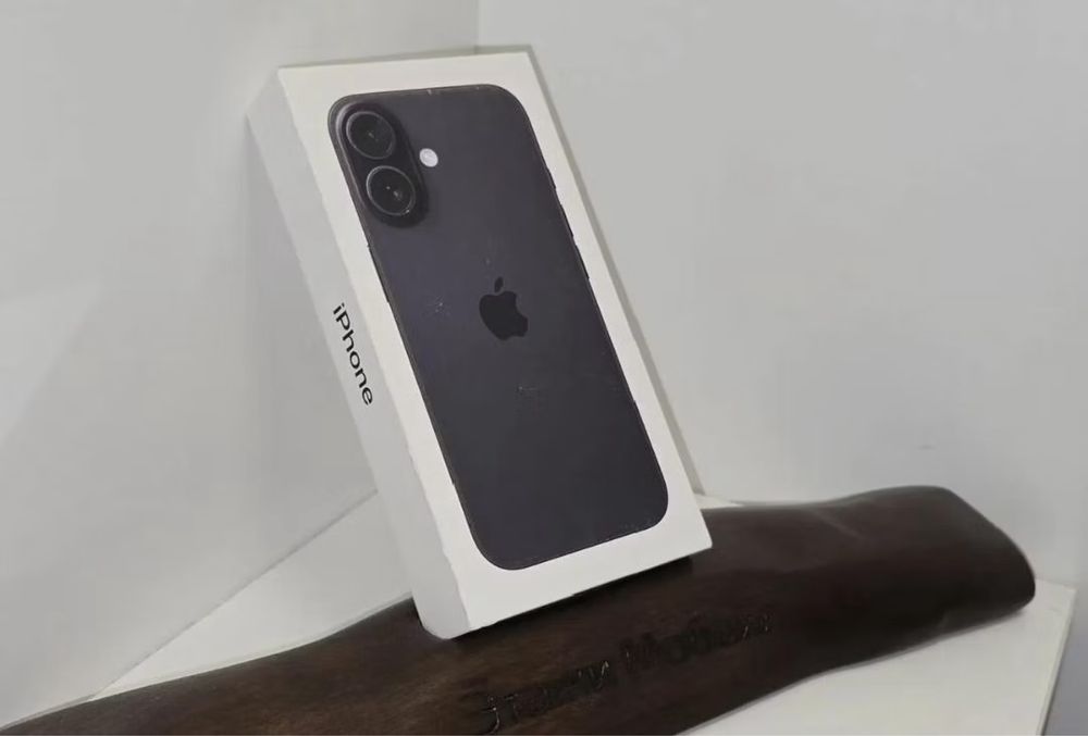 Iphone 16 Black 128gb