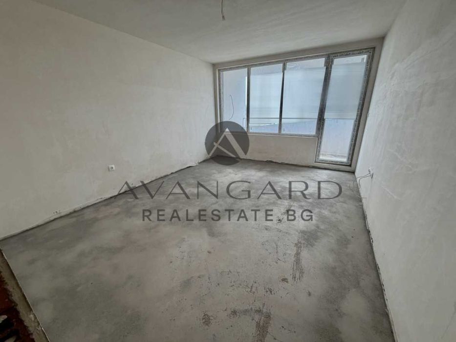 оф.25123 Просторен тристаен с АКТ 16/ Съдийски