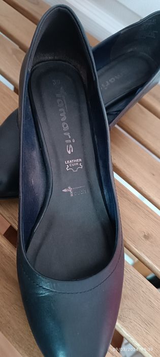 Обувки Tamaris. Естествена кожа