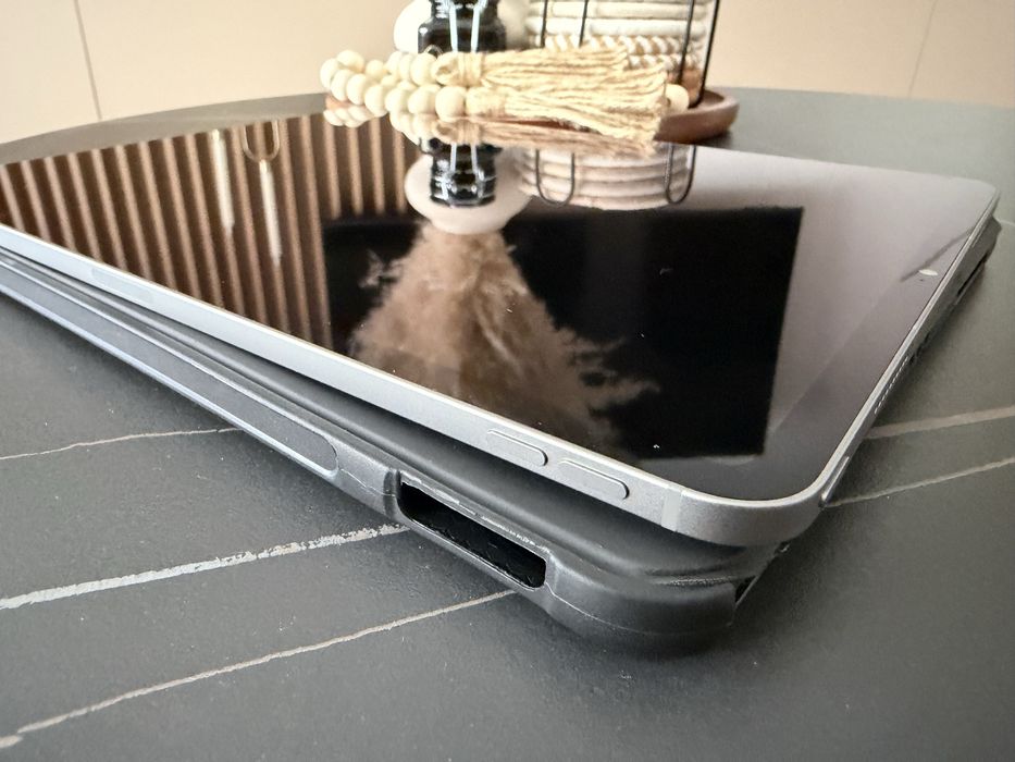 Ipad Pro 12.9 6th Generation M2 Cellular + Wifi 128GB