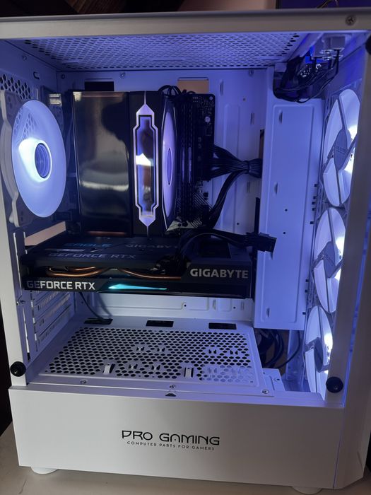 PC Gaming I7 8700 16GB RAM RTX 2060 Asus ROG